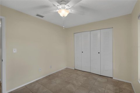 Villa ou maison à louer à Orlando, Floride: 2 chambres, 99.41 m2 № 1778288 - photo 16