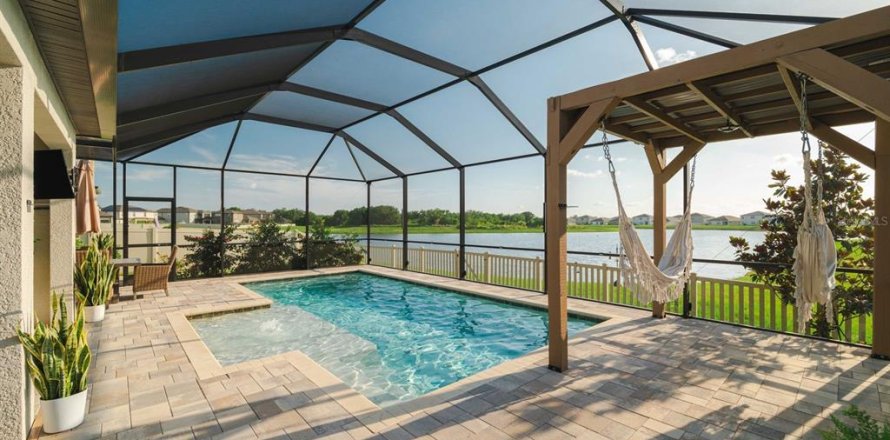 Casa en Wimauma, Florida 5 dormitorios, 293.29 m2 № 1759453