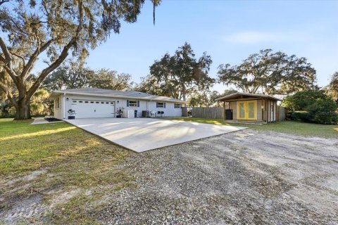 Villa ou maison à vendre à Wesley Chapel, Floride: 4 chambres, 250.46 m2 № 2215236 - photo 4