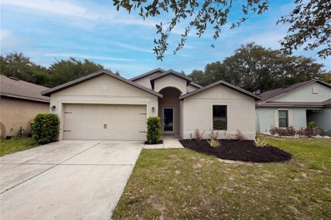 Casa en Tavares, Florida 3 dormitorios, 151.34 m2 № 2120091