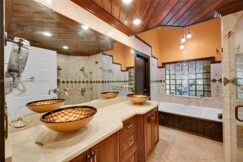 House in Boca Raton, Florida 4 bedrooms, 198.16 sq.m. № 2012359 - photo 25