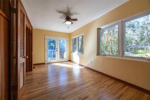 House in Gainesville, Florida 3 bedrooms, 209.31 sq.m. № 1556272 - photo 7
