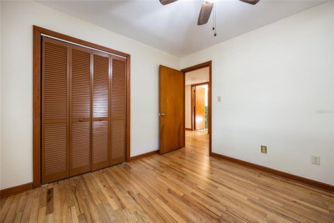 House in Gainesville, Florida 3 bedrooms, 209.31 sq.m. № 1556272 - photo 24