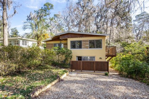 House in Gainesville, Florida 3 bedrooms, 209.31 sq.m. № 1556272 - photo 2