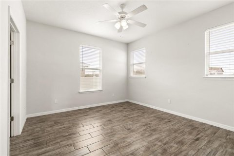 House in Grand Island, Florida 3 bedrooms, 147.99 sq.m. № 1572602 - photo 16