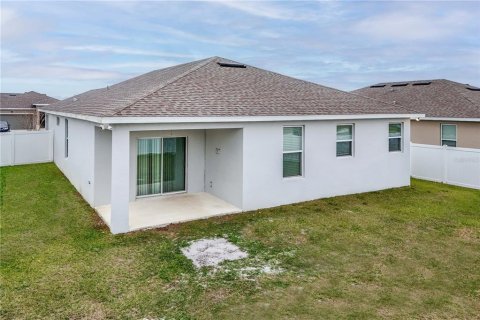 House in Grand Island, Florida 3 bedrooms, 147.99 sq.m. № 1572602 - photo 2