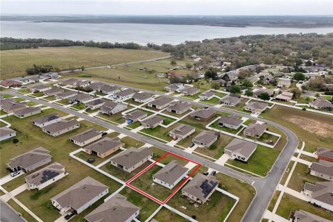 House in Grand Island, Florida 3 bedrooms, 147.99 sq.m. № 1572602 - photo 5