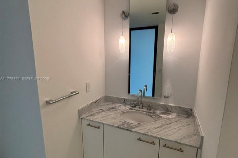 Condominio en venta en Miami Beach, Florida, 2 dormitorios, 134.71 m2 № 2023896 - foto 22