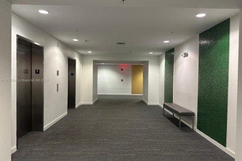 Copropriété à vendre à Miami Beach, Floride: 2 chambres, 134.71 m2 № 2023896 - photo 20