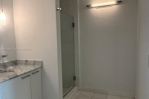 Condominio en venta en Miami Beach, Florida, 2 dormitorios, 134.71 m2 № 2023896 - foto 24