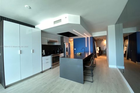 Copropriété à louer à Miami, Floride: 2 chambres, 122.82 m2 № 1726769 - photo 14