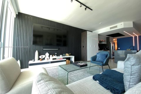 Copropriété à louer à Miami, Floride: 2 chambres, 122.82 m2 № 1726769 - photo 17