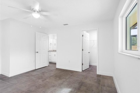 Casa en venta en Saint Petersburg, Florida, 4 dormitorios, 174.56 m2 № 1831923 - foto 29