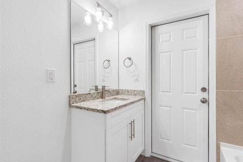 Casa en venta en Saint Petersburg, Florida, 4 dormitorios, 174.56 m2 № 1831923 - foto 19