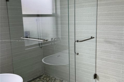 Villa ou maison à vendre à Miramar, Floride: 4 chambres, 211.82 m2 № 2017076 - photo 15