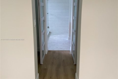 Villa ou maison à vendre à Miramar, Floride: 4 chambres, 211.82 m2 № 2017076 - photo 13