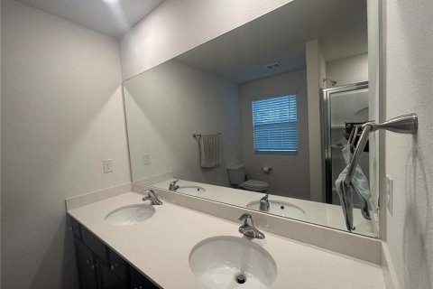 House in Poinciana, Florida 4 bedrooms, 172.05 sq.m. № 2206808 - photo 19