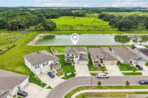 Villa ou maison à vendre à Wesley Chapel, Floride: 4 chambres, 304.53 m2 № 2150303 - photo 30