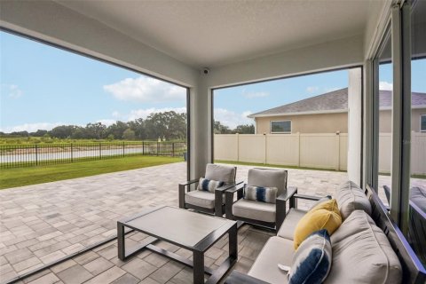 Villa ou maison à vendre à Wesley Chapel, Floride: 4 chambres, 304.53 m2 № 2150303 - photo 23