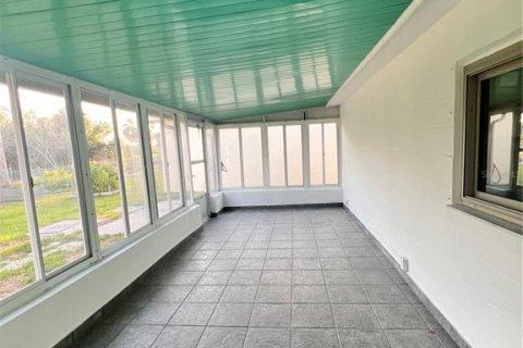 Снять в аренду виллу или дом в Нью-Порт-Ричи, Флорида 3 комнаты, 102.01м2, № 1780548 - фото 17