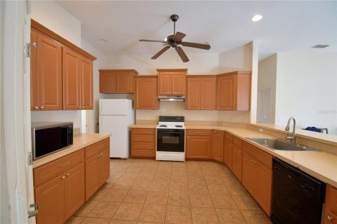 House in Lakeland, Florida 3 bedrooms, 231.05 sq.m. № 1560881 - photo 14