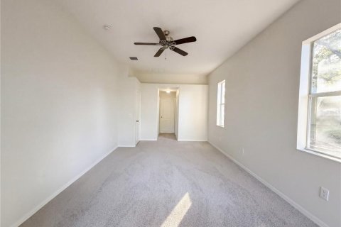 House in Brandon, Florida 4 bedrooms, 184.69 sq.m. № 2123691 - photo 4