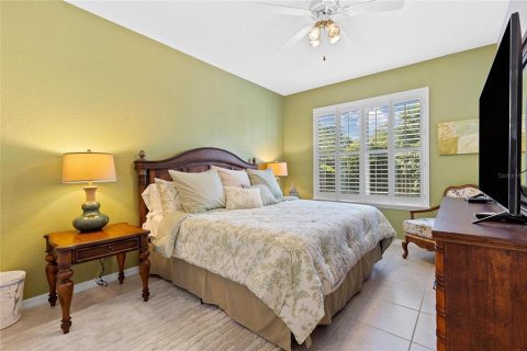 House in Summerfield, Florida 3 bedrooms, 224.17 sq.m. № 2399016 - photo 23