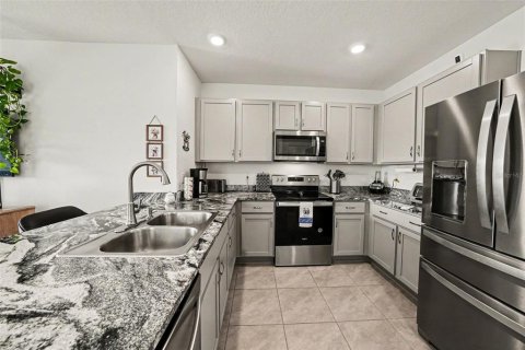 Casa en venta en Wesley Chapel, Florida, 3 dormitorios, 140.84 m2 № 2208479 - foto 7