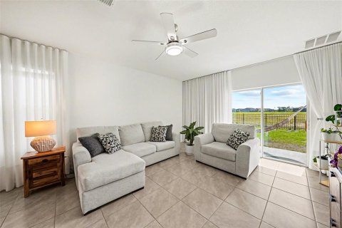 Casa en venta en Wesley Chapel, Florida, 3 dormitorios, 140.84 m2 № 2208479 - foto 12