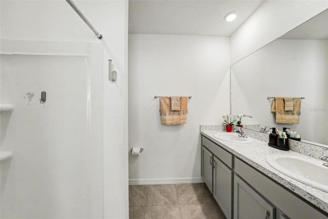 Casa en venta en Wesley Chapel, Florida, 3 dormitorios, 140.84 m2 № 2208479 - foto 14