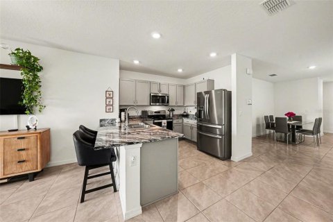 Casa en venta en Wesley Chapel, Florida, 3 dormitorios, 140.84 m2 № 2208479 - foto 8