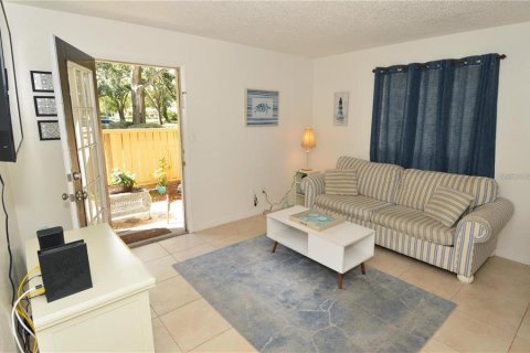 Condominio en alquiler en Tampa, Florida, 1 dormitorio, 58.06 m2 № 2100011 - foto 14