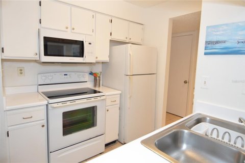 Condominio en alquiler en Tampa, Florida, 1 dormitorio, 58.06 m2 № 2100011 - foto 4