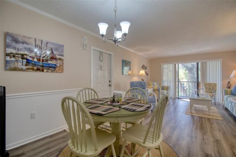 Copropriété à vendre à Tarpon Springs, Floride: 2 chambres, 98.85 m2 № 2118439 - photo 10