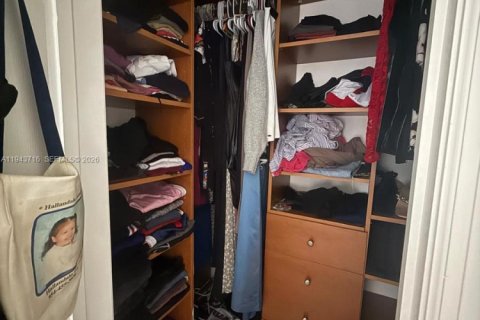 Condominio en venta en Miami, Florida, 3 dormitorios, 97.92 m2 № 2000800 - foto 22