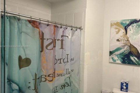 Купить таунхаус в Хомстед, Флорида 4 спальни, 188.41м2, № 1967581 - фото 28