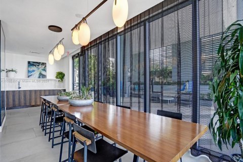 Copropriété à louer à Miami, Floride: 2 chambres, 77.57 m2 № 1702454 - photo 9