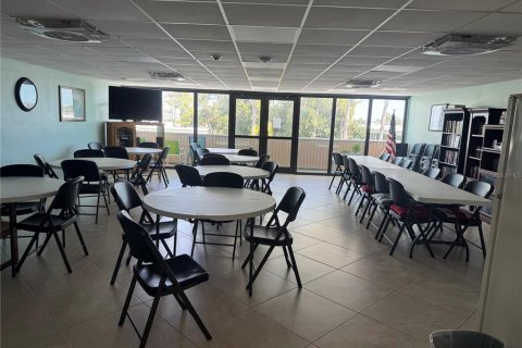 Copropriété à vendre à Port Charlotte, Floride: 2 chambres, 85.38 m2 № 2388943 - photo 15