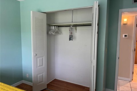 Copropriété à vendre à Port Charlotte, Floride: 2 chambres, 85.38 m2 № 2388943 - photo 8