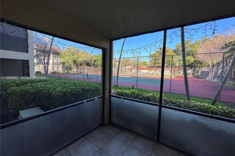 Copropriété à louer à Pompano Beach, Floride: 1 chambre, 62.99 m2 № 2051614 - photo 7