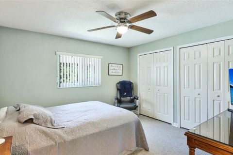 House in Bradenton, Florida 4 bedrooms, 182.09 sq.m. № 1662847 - photo 20