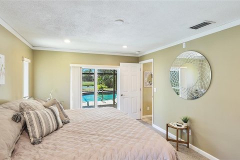 House in Bradenton, Florida 4 bedrooms, 182.09 sq.m. № 1662847 - photo 17