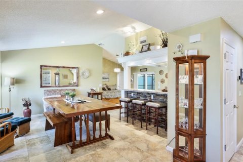 House in Bradenton, Florida 4 bedrooms, 182.09 sq.m. № 1662847 - photo 6