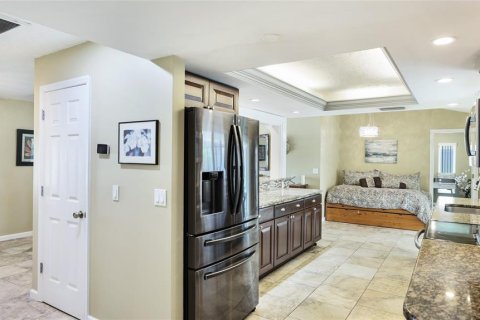 House in Bradenton, Florida 4 bedrooms, 182.09 sq.m. № 1662847 - photo 11