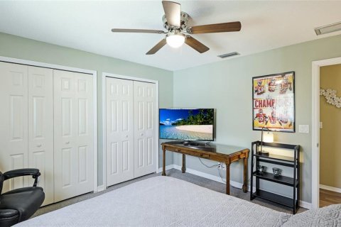 House in Bradenton, Florida 4 bedrooms, 182.09 sq.m. № 1662847 - photo 21
