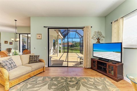 Villa ou maison à vendre à Sarasota, Floride: 3 chambres, 199 m2 № 2290642 - photo 18