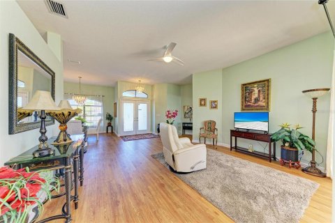 Villa ou maison à vendre à Sarasota, Floride: 3 chambres, 199 m2 № 2290642 - photo 13