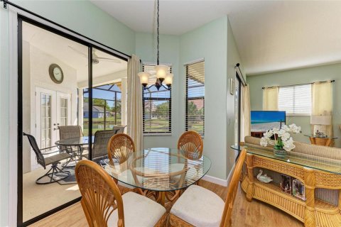 Villa ou maison à vendre à Sarasota, Floride: 3 chambres, 199 m2 № 2290642 - photo 20