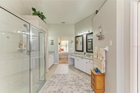 Villa ou maison à vendre à Sarasota, Floride: 3 chambres, 199 m2 № 2290642 - photo 27