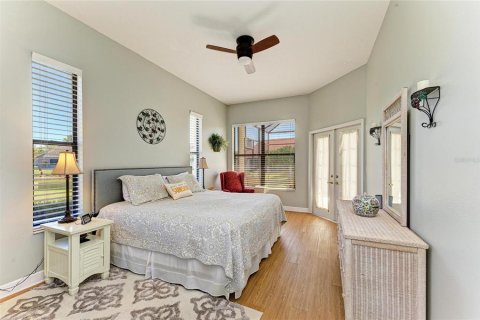 Villa ou maison à vendre à Sarasota, Floride: 3 chambres, 199 m2 № 2290642 - photo 21